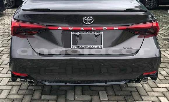 Buy Used Toyota Avalon Black Car in Luanda in Luanda Province Buy Used Toyota Avalon Black Car in Luanda in Luanda Province