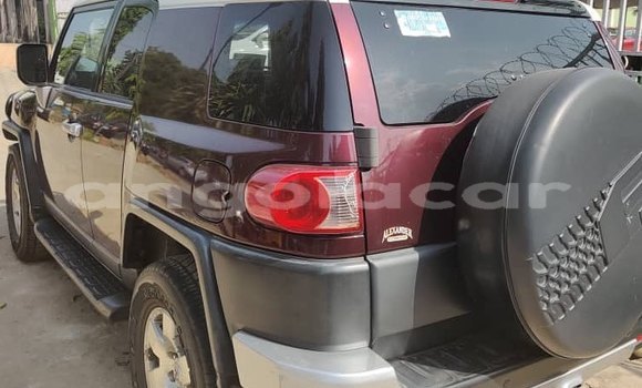 Comprar Usado Toyota FJ Cruiser Outro Carro em Luanda em Luanda Province Comprar Usado Toyota FJ Cruiser Outro Carro em Luanda em Luanda Province