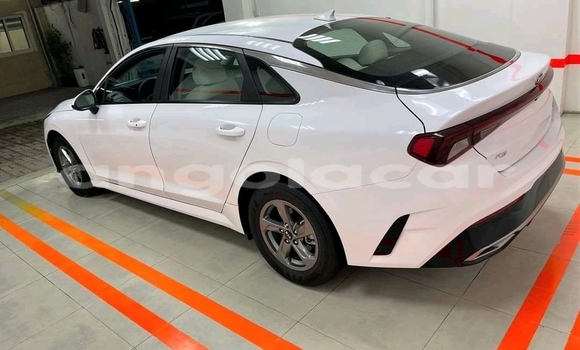Comprar Usado Kia K5 Outro Carro em Luanda em Luanda Province Comprar Usado Kia K5 Outro Carro em Luanda em Luanda Province