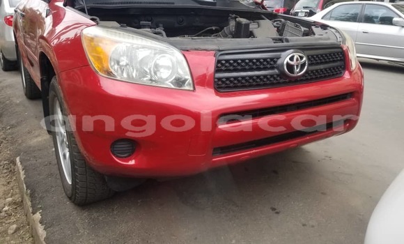 Comprar Usado Toyota RAV4 Vermelho Carro em Lubango em Huila Province Comprar Usado Toyota RAV4 Vermelho Carro em Lubango em Huila Province