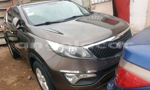 Comprar Usado Kia Sportage Outro Carro em Luanda em Luanda Province