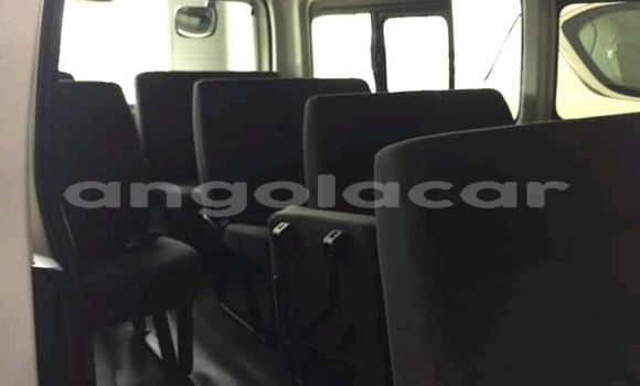 Acheter Occasion Voiture Toyota Hiace Blanc à Huambo, Huambo Acheter Occasion Voiture Toyota Hiace Blanc à Huambo, Huambo