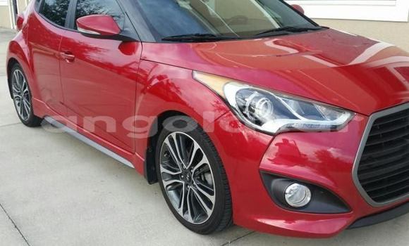 Acheter Occasion Voiture Hyundai Veloster Rouge à Luanda, Province de Luanda Acheter Occasion Voiture Hyundai Veloster Rouge à Luanda, Province de Luanda