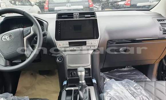 Acheter Occasion Voiture Toyota Land Cruiser Prado Noir à Luanda, Province de Luanda Acheter Occasion Voiture Toyota Land Cruiser Prado Noir à Luanda, Province de Luanda