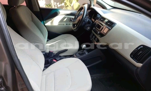Comprar Usado Kia rio Preto Carro em Huambo em Huambo Comprar Usado Kia rio Preto Carro em Huambo em Huambo