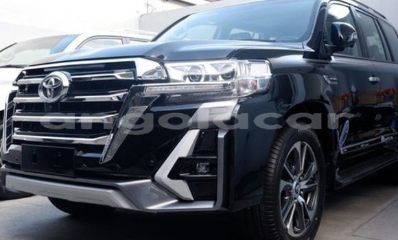 Comprar Usado Toyota Land Cruiser Preto Carro em Luena em Moxico