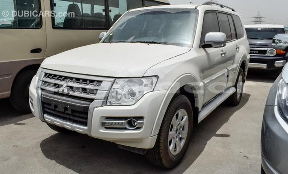 Buy Import Mitsubishi Pajero White Car in Import - Dubai in Bengo Province Buy Import Mitsubishi Pajero White Car in Import - Dubai in Bengo Province