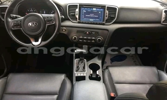 Buy Used Kia Sportage Red Car in Luanda in Luanda Province Buy Used Kia Sportage Red Car in Luanda in Luanda Province
