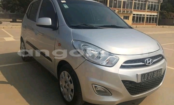 Acheter Occasion Voiture Hyundai i10 Gris à Luanda, Province de Luanda Acheter Occasion Voiture Hyundai i10 Gris à Luanda, Province de Luanda