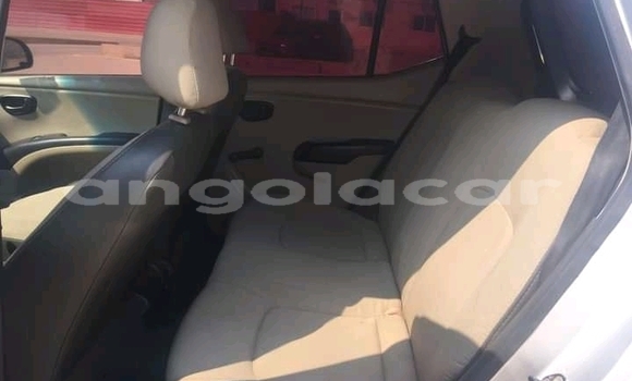 Acheter Occasion Voiture Hyundai i10 Gris à Luanda, Province de Luanda Acheter Occasion Voiture Hyundai i10 Gris à Luanda, Province de Luanda