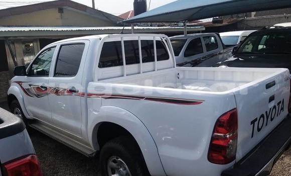 Comprar Usado Toyota Hilux Outro Carro em Luanda em Luanda Province Comprar Usado Toyota Hilux Outro Carro em Luanda em Luanda Province