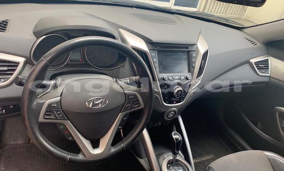 Comprar Usado Hyundai Veloster Vermelho Carro em Luanda em Luanda Province Comprar Usado Hyundai Veloster Vermelho Carro em Luanda em Luanda Province