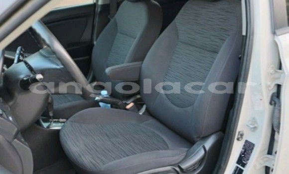 Buy Used Hyundai Accent Other Car in Luanda in Luanda Province Buy Used Hyundai Accent Other Car in Luanda in Luanda Province