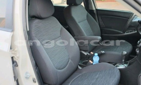 Buy Used Hyundai Accent Other Car in Luanda in Luanda Province Buy Used Hyundai Accent Other Car in Luanda in Luanda Province