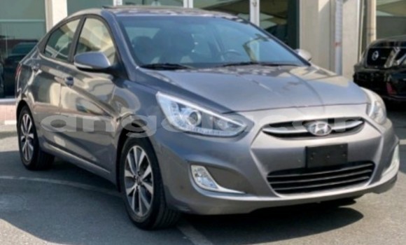 Buy Used Hyundai Accent Other Car in Luanda in Luanda Province