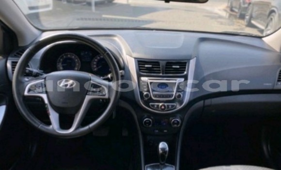 Acheter Occasion Voiture Hyundai Accent Autre à Luanda, Province de Luanda Acheter Occasion Voiture Hyundai Accent Autre à Luanda, Province de Luanda