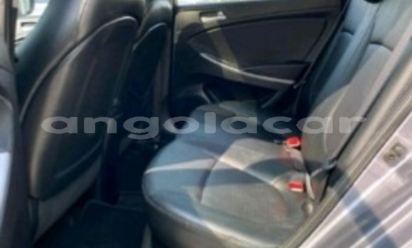 Acheter Occasion Voiture Hyundai Accent Autre à Luanda, Province de Luanda Acheter Occasion Voiture Hyundai Accent Autre à Luanda, Province de Luanda