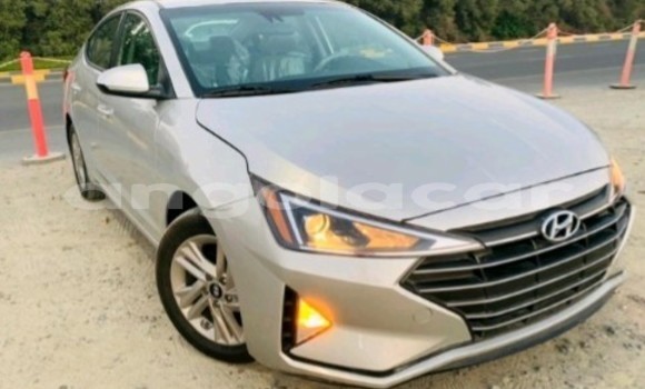 Buy Used Hyundai Elantra Other Car in Luanda in Luanda Province Buy Used Hyundai Elantra Other Car in Luanda in Luanda Province