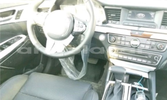 Buy Used Kia Cadenza Other Car in Luanda in Luanda Province Buy Used Kia Cadenza Other Car in Luanda in Luanda Province