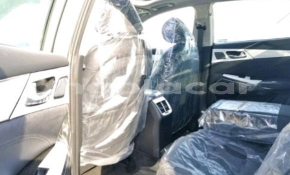Buy Used Kia Cadenza Other Car in Luanda in Luanda Province Buy Used Kia Cadenza Other Car in Luanda in Luanda Province