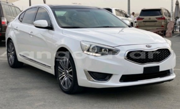 Acheter Occasion Voiture Kia Cadenza Blanc à Luanda, Province de Luanda Acheter Occasion Voiture Kia Cadenza Blanc à Luanda, Province de Luanda