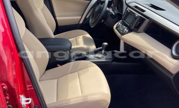 Comprar Usado Toyota RAV4 Vermelho Carro em Luanda em Luanda Province Comprar Usado Toyota RAV4 Vermelho Carro em Luanda em Luanda Province