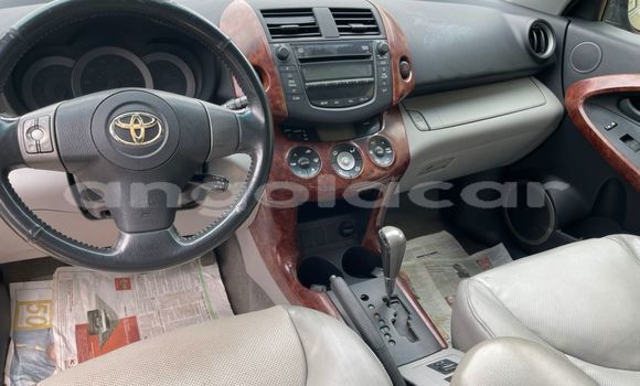 Acheter Occasion Voiture Toyota RAV4 Noir à Luanda, Province de Luanda Acheter Occasion Voiture Toyota RAV4 Noir à Luanda, Province de Luanda