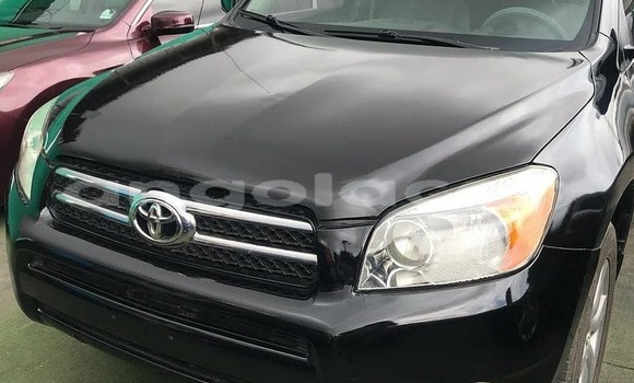 Comprar Usado Toyota RAV4 Preto Carro em Luanda em Luanda Province