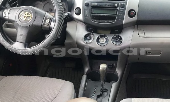 Comprar Usado Toyota RAV4 Preto Carro em Luanda em Luanda Province Comprar Usado Toyota RAV4 Preto Carro em Luanda em Luanda Province