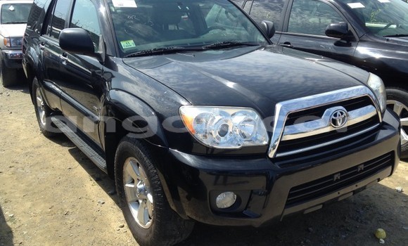 Acheter Occasion Voiture Toyota 4Runner Noir à Luanda, Province de Luanda Acheter Occasion Voiture Toyota 4Runner Noir à Luanda, Province de Luanda