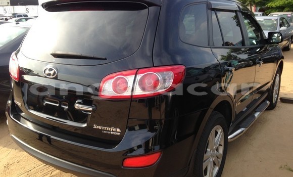 Acheter Occasion Voiture Hyundai Santa Fe Noir à Luanda, Province de Luanda Acheter Occasion Voiture Hyundai Santa Fe Noir à Luanda, Province de Luanda