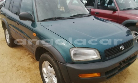 Buy Used Toyota RAV4 Green Car in Luanda in Luanda Province Buy Used Toyota RAV4 Green Car in Luanda in Luanda Province