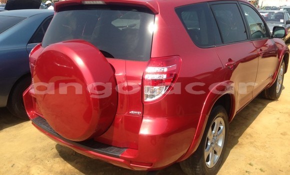 Acheter Occasion Voiture Toyota RAV4 Rouge à Luanda, Province de Luanda Acheter Occasion Voiture Toyota RAV4 Rouge à Luanda, Province de Luanda