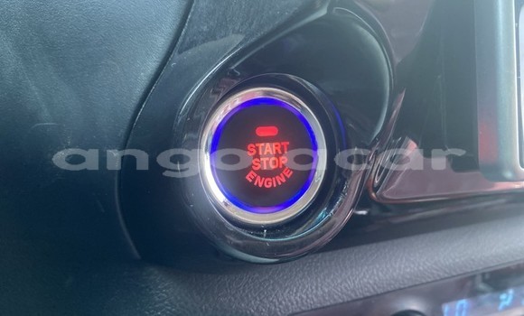 Acheter Occasion Voiture Toyota Hiluxe Revo Blanc à Luanda, Province de Luanda Acheter Occasion Voiture Toyota Hiluxe Revo Blanc à Luanda, Province de Luanda