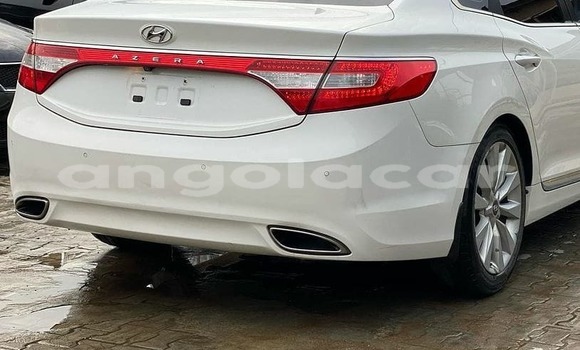 Acheter Occasion Voiture Hyundai Azera Blanc à Malanje, Malanje Province Acheter Occasion Voiture Hyundai Azera Blanc à Malanje, Malanje Province