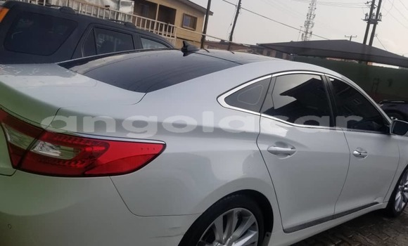 Comprar Usado Hyundai Azera Branco Carro em Malanje em Malanje Province