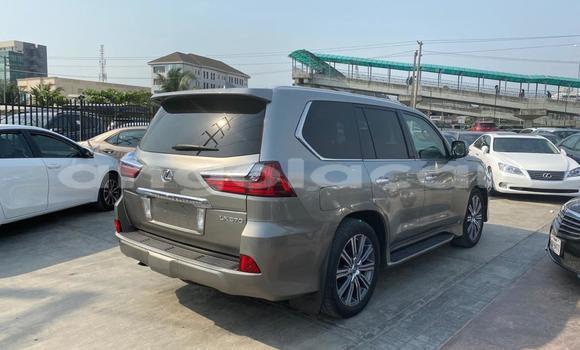 Comprar Usado Lexus LX 570 Outro Carro em Namibe em Namibe Province Comprar Usado Lexus LX 570 Outro Carro em Namibe em Namibe Province