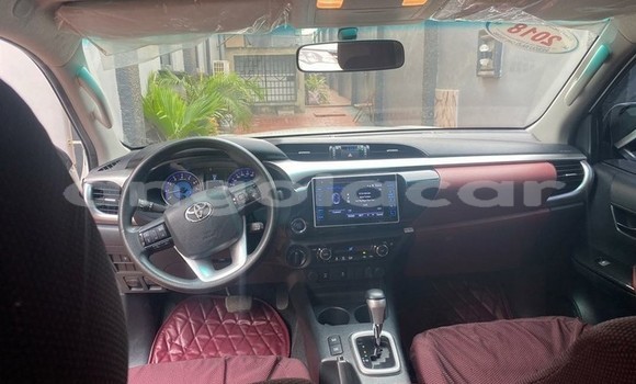 Acheter Occasion Voiture Toyota Hilux Blanc à Luanda, Province de Luanda Acheter Occasion Voiture Toyota Hilux Blanc à Luanda, Province de Luanda