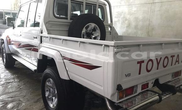 Comprar Usado Toyota Land Cruiser Outro Carro em Namibe em Namibe Province Comprar Usado Toyota Land Cruiser Outro Carro em Namibe em Namibe Province