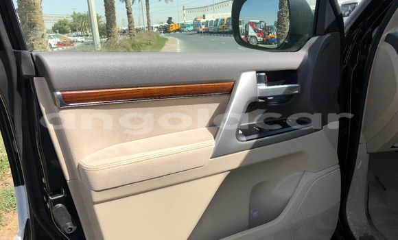 Buy Import Toyota Land Cruiser Black Car in Luanda in Luanda Province Buy Import Toyota Land Cruiser Black Car in Luanda in Luanda Province