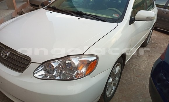 Comprar Usado Toyota Corolla Branco Carro em Luanda em Luanda Province