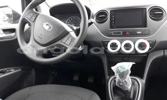 Comprar Usado Hyundai i10 Outro Carro em Luena em Moxico Comprar Usado Hyundai i10 Outro Carro em Luena em Moxico