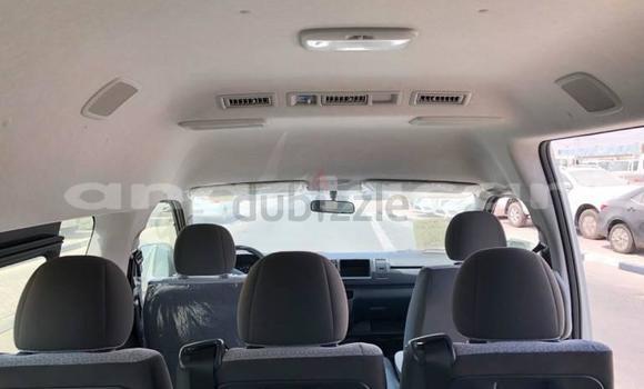 Buy Import Toyota Hiace White Car in Luanda in Luanda Province Buy Import Toyota Hiace White Car in Luanda in Luanda Province