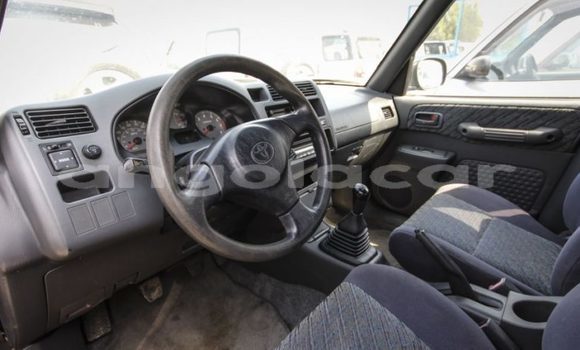 Acheter Occasion Voiture Toyota RAV4 Noir à Luanda, Province de Luanda Acheter Occasion Voiture Toyota RAV4 Noir à Luanda, Province de Luanda