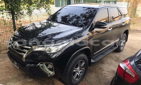 Comprar Usado Toyota Fortuner Preto Carro em Luanda em Luanda Province Comprar Usado Toyota Fortuner Preto Carro em Luanda em Luanda Province