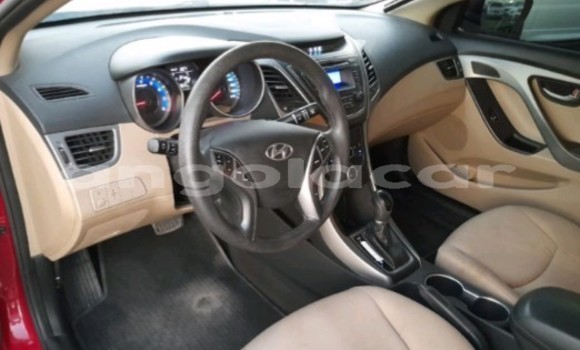 Comprar Usado Hyundai Elantra Vermelho Carro em Luanda em Luanda Province Comprar Usado Hyundai Elantra Vermelho Carro em Luanda em Luanda Province