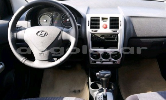 Acheter Occasion Voiture Hyundai Getz Rouge à Luanda, Province de Luanda Acheter Occasion Voiture Hyundai Getz Rouge à Luanda, Province de Luanda