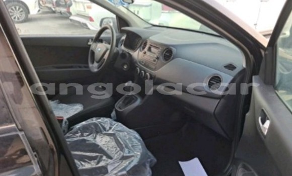 Acheter Occasion Voiture Hyundai i10 Noir à Luanda, Province de Luanda Acheter Occasion Voiture Hyundai i10 Noir à Luanda, Province de Luanda