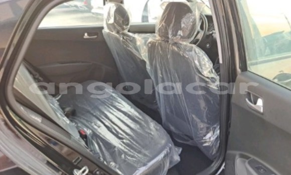 Acheter Occasion Voiture Hyundai i10 Noir à Luanda, Province de Luanda Acheter Occasion Voiture Hyundai i10 Noir à Luanda, Province de Luanda