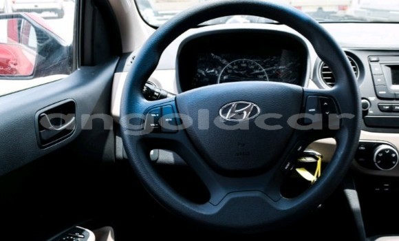 Acheter Occasion Voiture Hyundai i10 Rouge à Luanda, Province de Luanda Acheter Occasion Voiture Hyundai i10 Rouge à Luanda, Province de Luanda